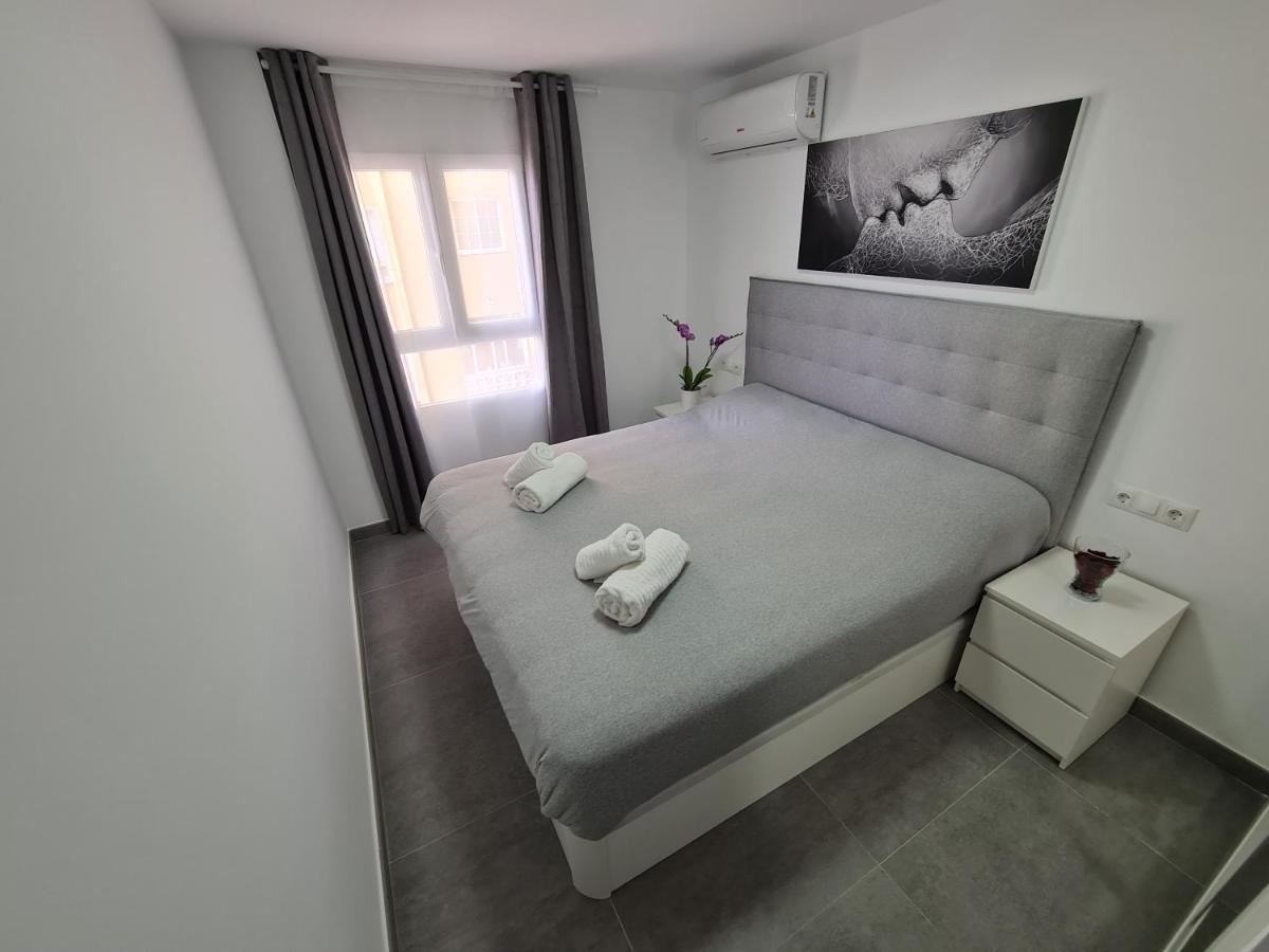 Modern 3 Bedroom Luxury Apartment In Torremolinos Exterior photo