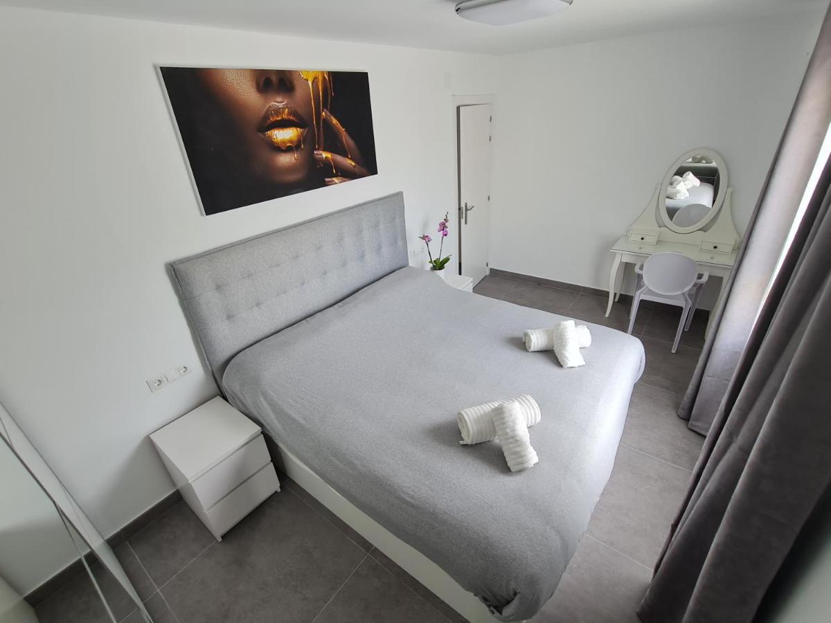 Modern 3 Bedroom Luxury Apartment In Torremolinos Exterior photo